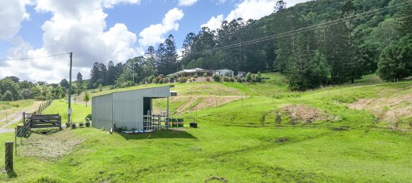 4 غرف نوم مزرعة في Goomboorian, Australia رقم 826 30