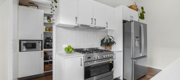 4 غرف نوم مزرعة في Goomboorian, Australia رقم 826 7