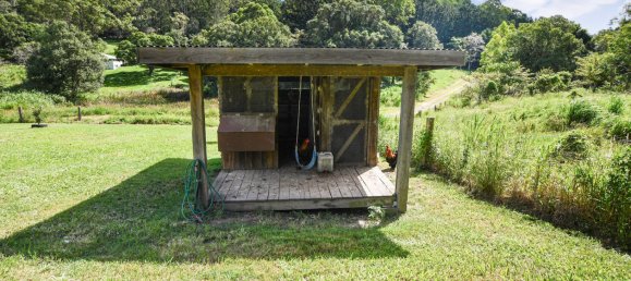 4 غرف نوم مزرعة في Goomboorian, Australia رقم 826 24