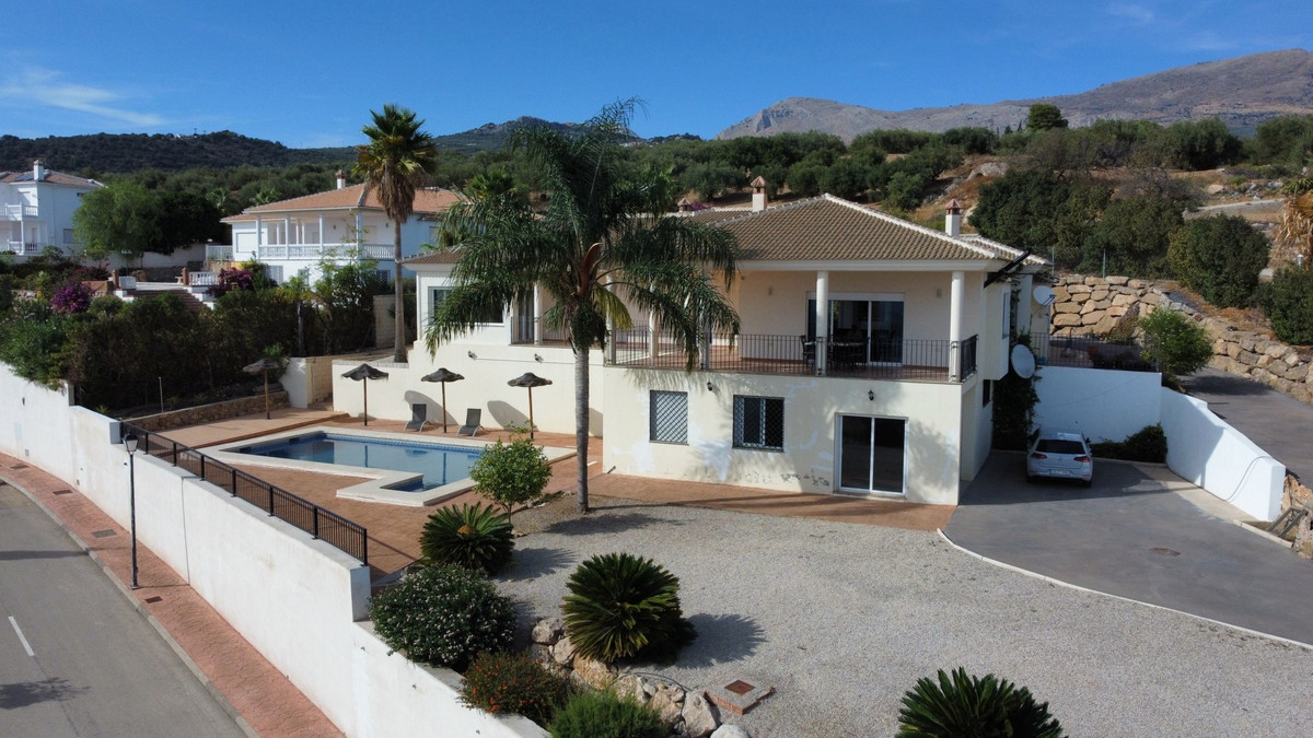 4 Schlafzimmer Villa in Periana, Spain, Nr. 56062