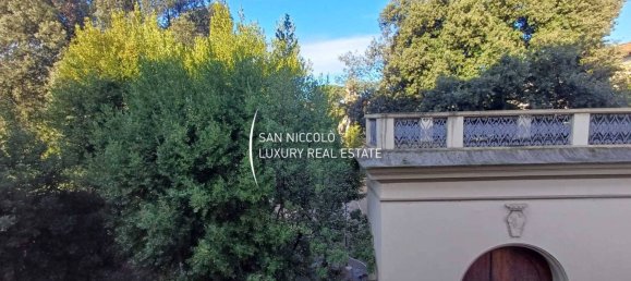 2 غرف نوم شقة في Florence, Italy رقم 196380 3