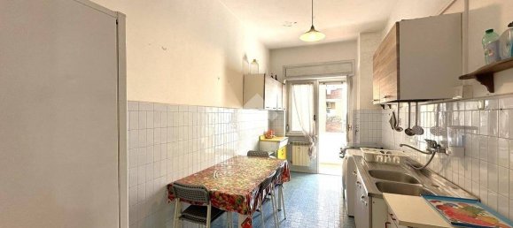 2 bedrooms Apartment in Rome, Italy No. 144771 11