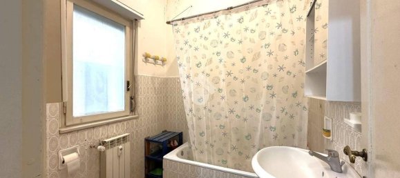 2 bedrooms Apartment in Rome, Italy No. 144771 27