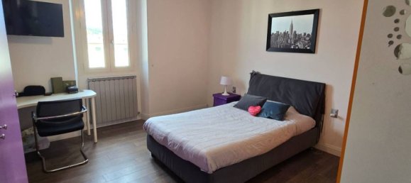 5 bedrooms Apartment in Dicomano, Italy No. 313410 16