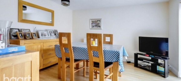 3 bedrooms Bungalow in Rainham, United Kingdom No. 4837 16