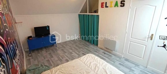 3 bedrooms House in Pannes, France No. 53644 8