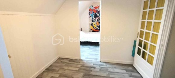 3 bedrooms House in Pannes, France No. 53644 9