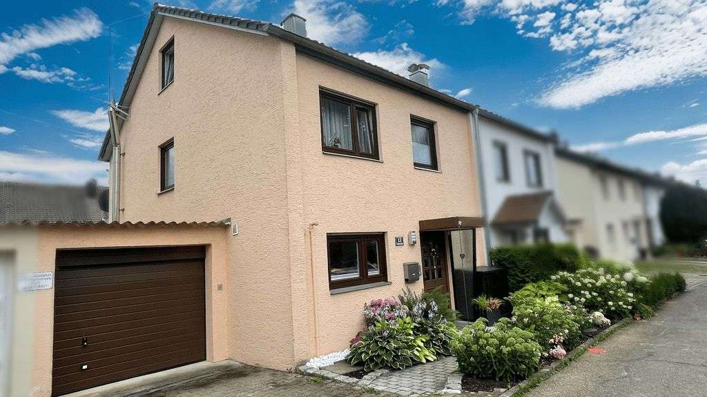 4 bedrooms Townhouse in Goppingen, Germany No. 263067