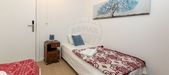 4 bedrooms House in Igrejinha, Portugal No. 29231 15