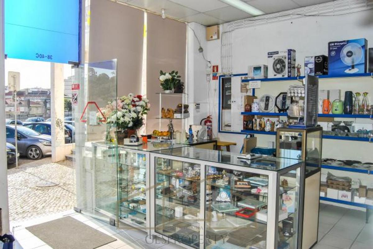 100m² Office in Sintra, Portugal No. 8018