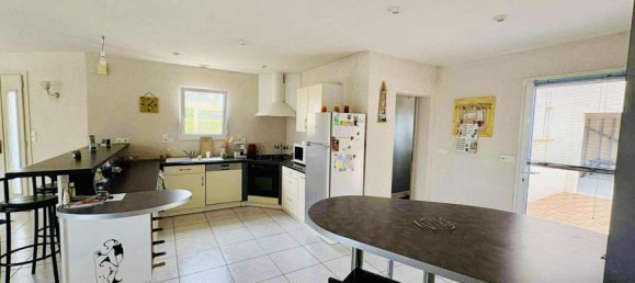 5 bedrooms House in Vieillevigne, France No. 337656 5