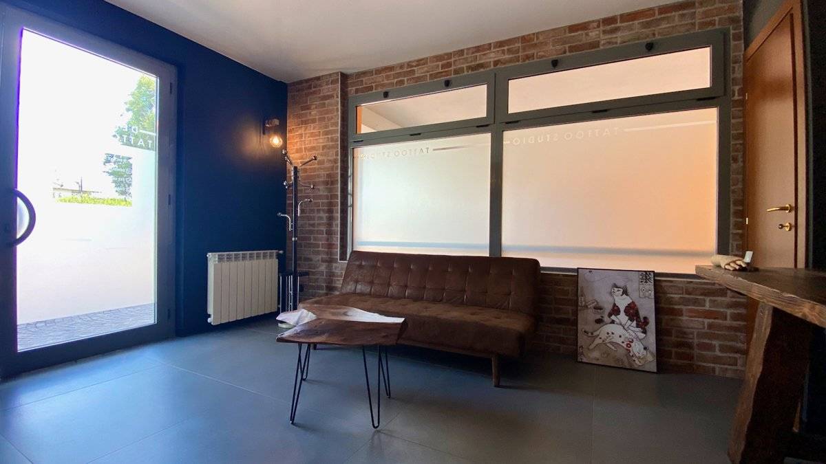 2غرفة عقار تجاري في Capriate San Gervasio, Italy رقم 75345