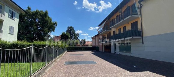 2غرفة عقار تجاري في Capriate San Gervasio, Italy رقم 75345 22