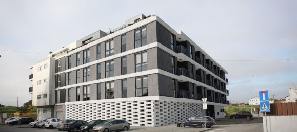 3 Schlafzimmer Wohnung in Aveiro, Portugal, Nr. 82346 8