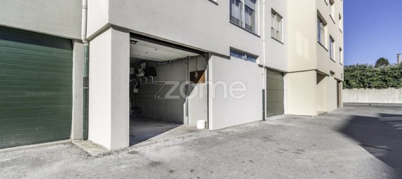 4 bedrooms Apartment in Porto, Portugal No. 95654 35