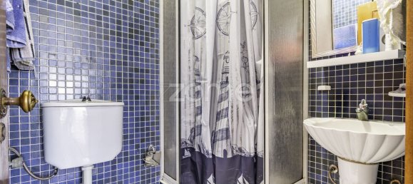 4 bedrooms Apartment in Porto, Portugal No. 95654 18