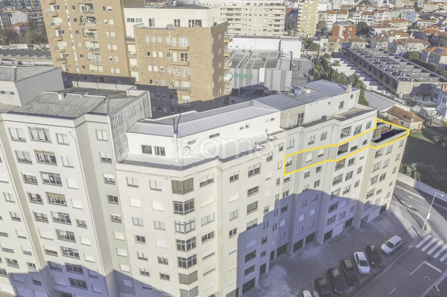 4 bedrooms Apartment in Porto, Portugal No. 95654