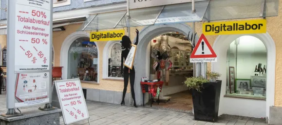 1 room Commercial property in Mondsee, Austria No. 146596 2