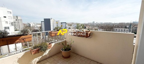 2 Schlafzimmer Doppelhaus in Argenteuil, France, Nr. 125385 2