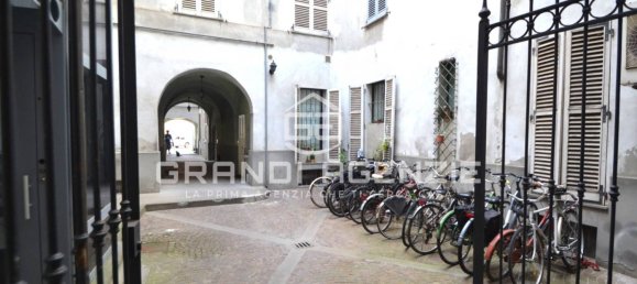 28m² Warehouse in Parma, Italy No. 310192 10