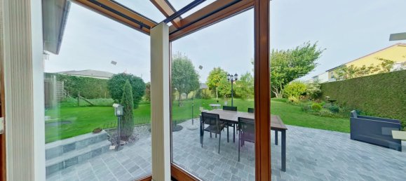 Casa de 4 dormitorios en Cosnes-et-Romain, France No. 63837 9