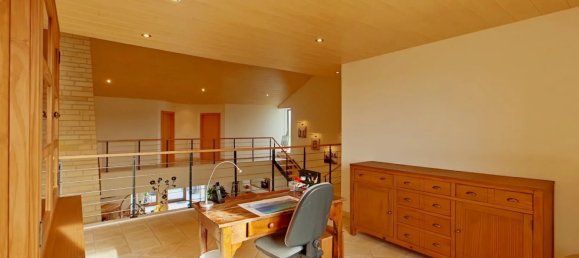 Casa de 4 dormitorios en Cosnes-et-Romain, France No. 63837 11