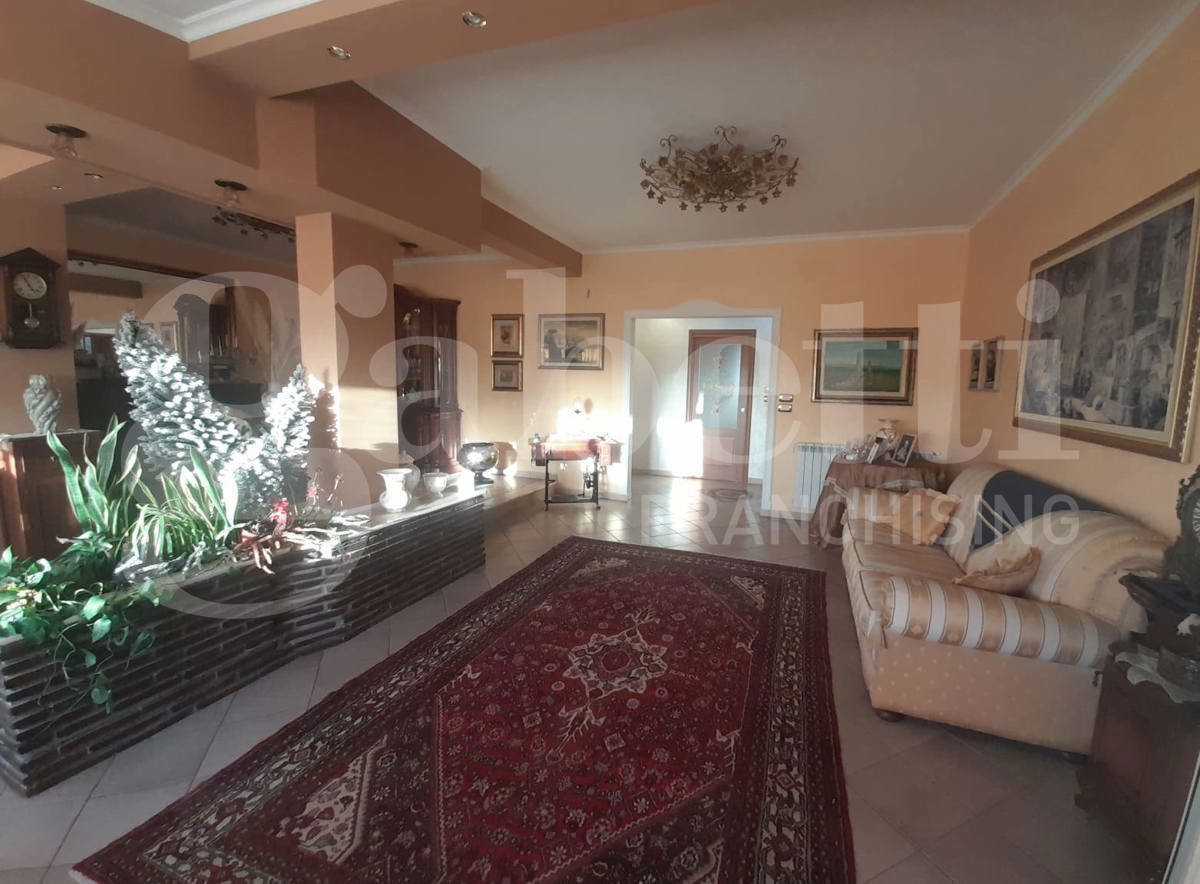 3 bedrooms Penthouse in Syracuse, Italy No. 242874