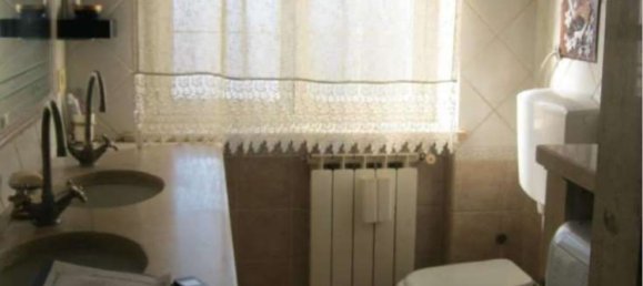 5 rooms Apartment in Valmontone, Italy No. 16606 11