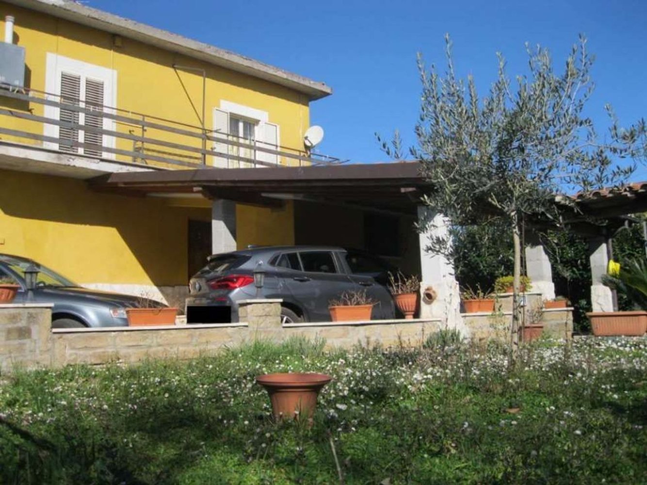 5 rooms Apartment in Valmontone, Italy No. 16606