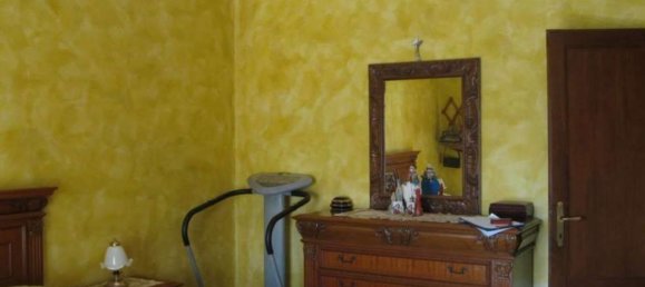 5 rooms Apartment in Valmontone, Italy No. 16606 7