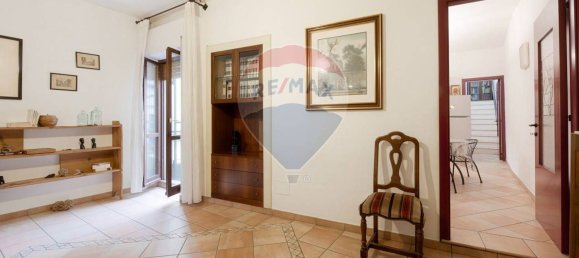 6 rooms Apartment in Recanati, Italy No. 9744 29