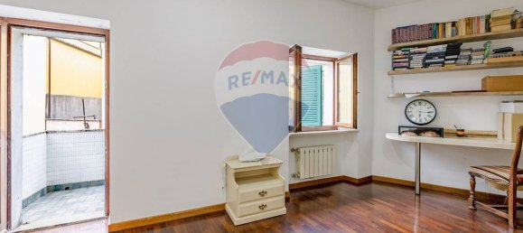 6 rooms Apartment in Recanati, Italy No. 9744 40