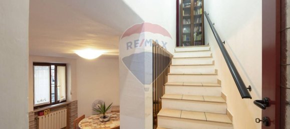 6 rooms Apartment in Recanati, Italy No. 9744 16