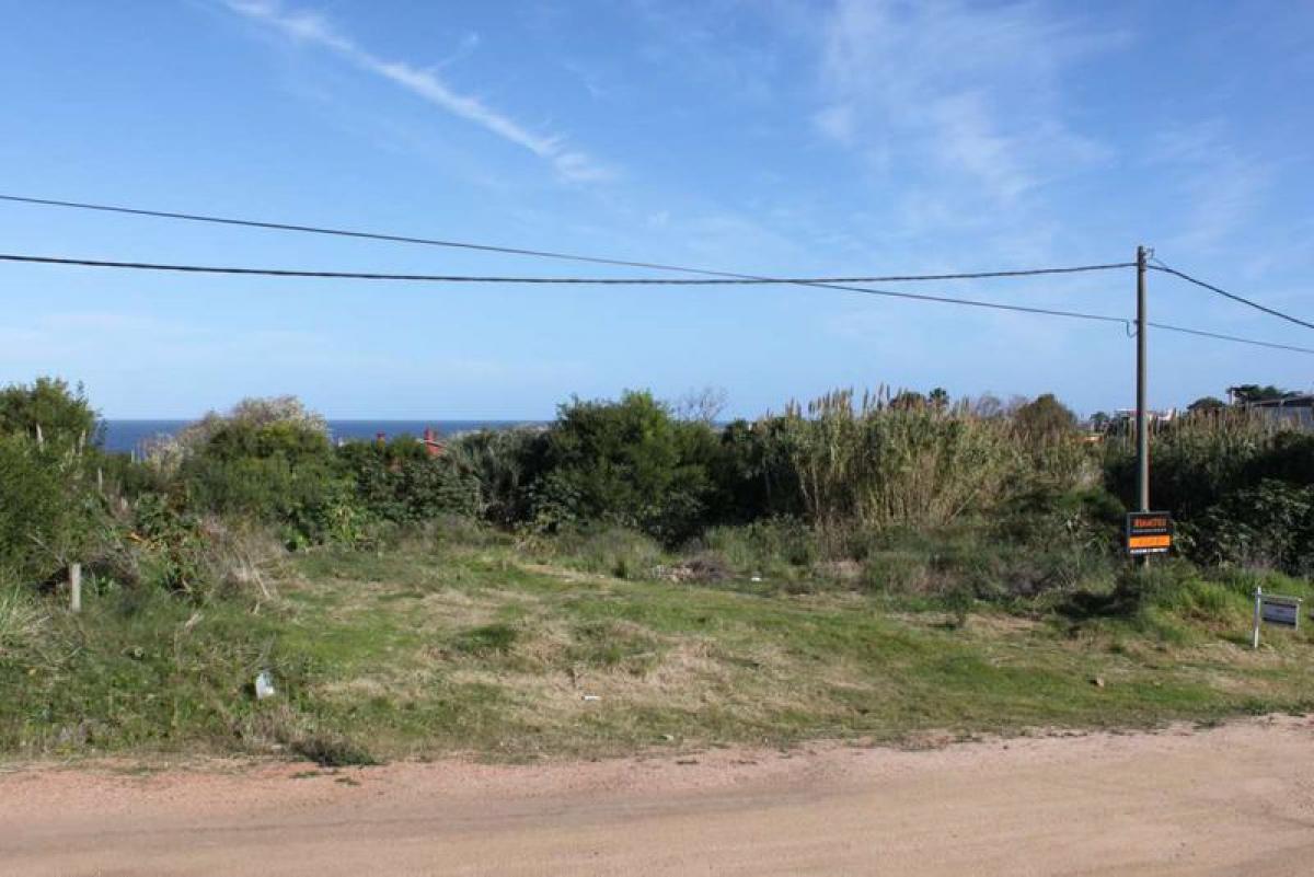  Land in Maldonado, Uruguay No. 14027