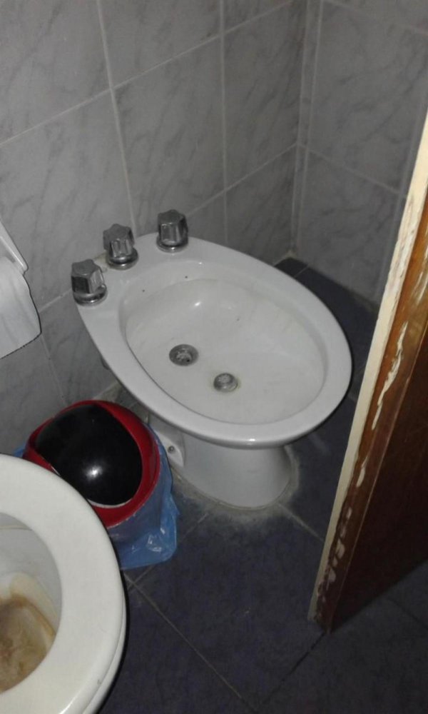 Casa de 2 dormitorios en Esteban Echeverría, Argentina No. 20106