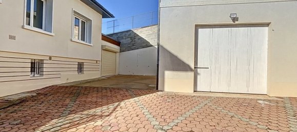 2 Schlafzimmer Schlösser in Pierry, France, Nr. 222579 25