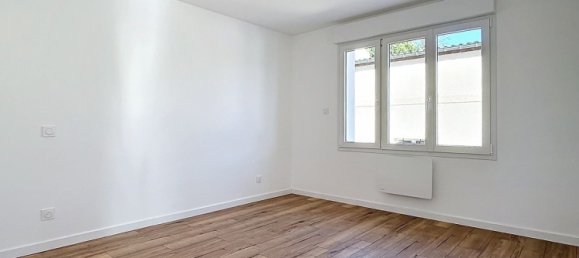 2 Schlafzimmer Schlösser in Pierry, France, Nr. 222579 6