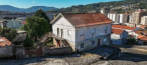 5 bedrooms House in Povoa de Lanhoso, Portugal No. 178434 35