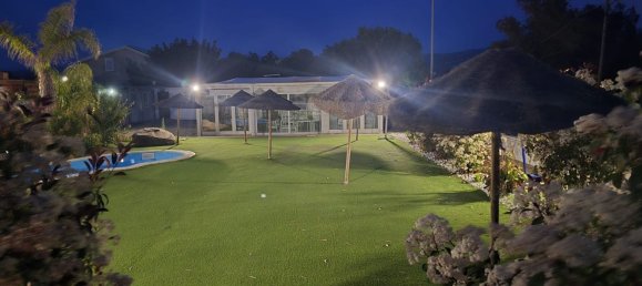 Gewerbliche Immobilie in Quartu Sant'Elena, Italy 1000m², Nr. 258826 3