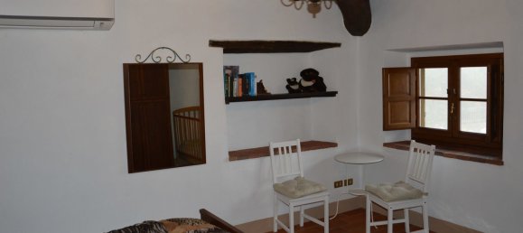 6 bedrooms House in Lucca, Italy No. 80060 18