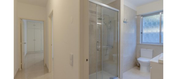 2 غرف نوم شقة في Cascais, Portugal رقم 136905 13