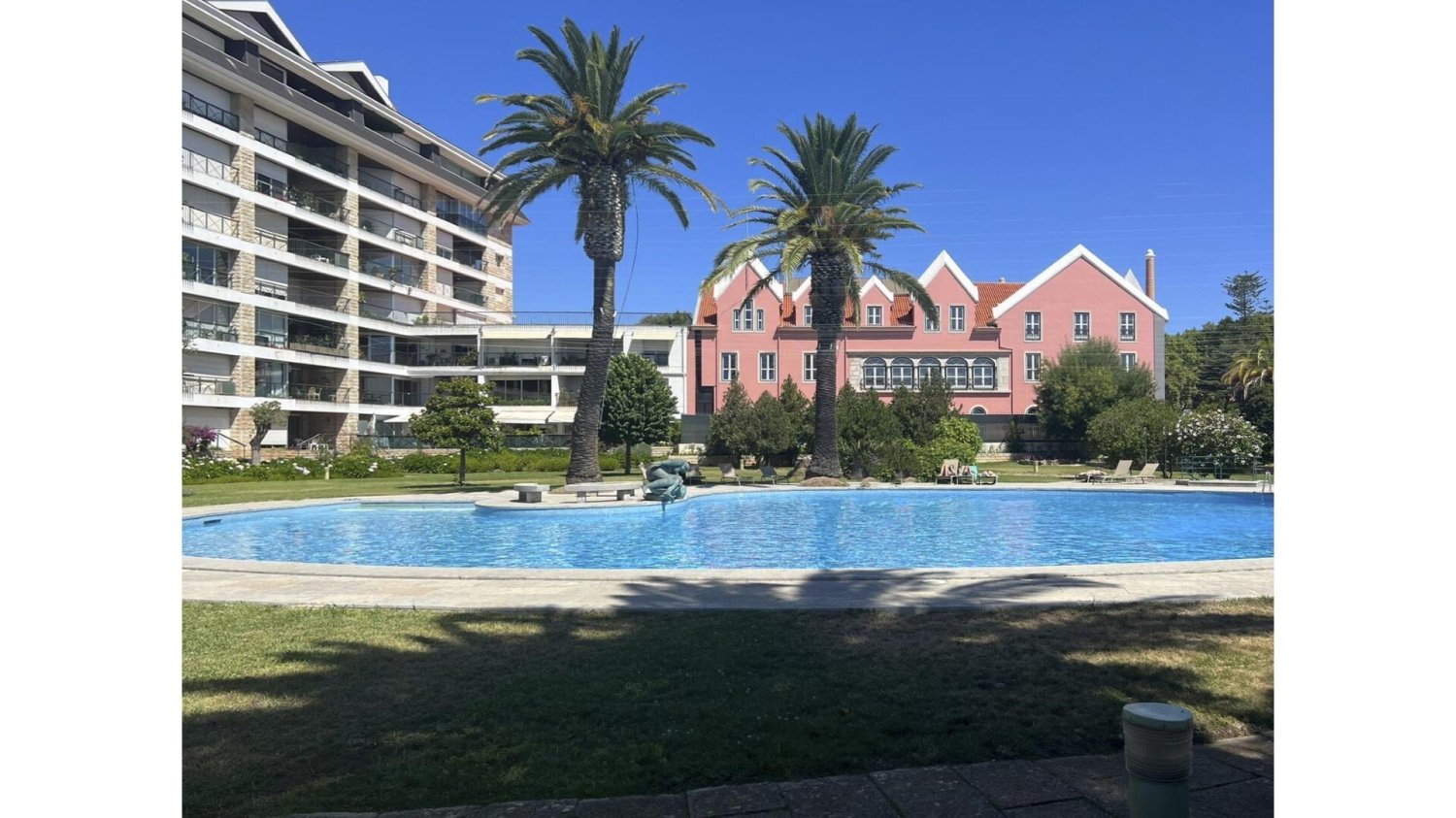 2 غرف نوم شقة في Cascais, Portugal رقم 136905