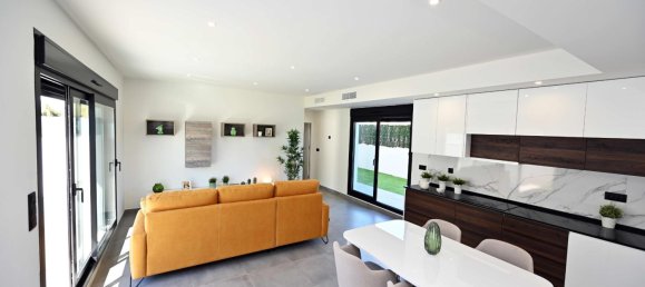 2 bedrooms Townhouse in Filipinas, Spain No. 13524 7