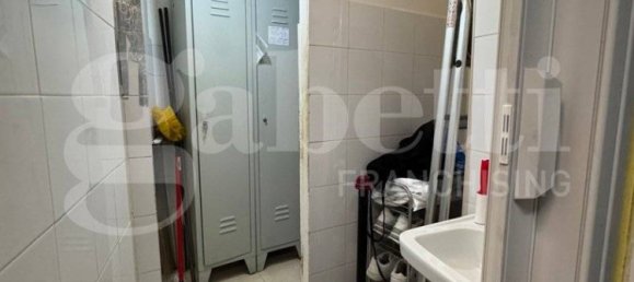 Коммерческая недвижимость с 3 комнатами в Коллеферро, Италия № 79201 7