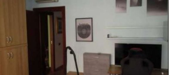3-salle Appartement à Voghera, Italy No. 332709 8
