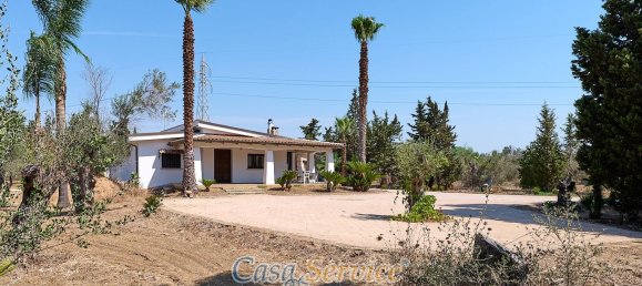 6 rooms Villa in Taviano, Italy No. 10478 26