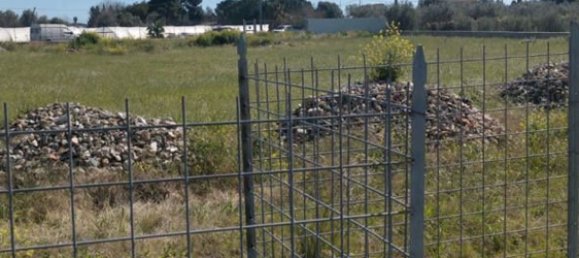  قطعة أرض في Syracuse, Italy رقم 333873 2