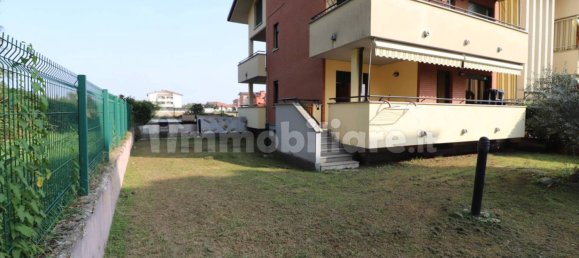 2 غرف نوم شقة في Solaro, Italy رقم 175174 2