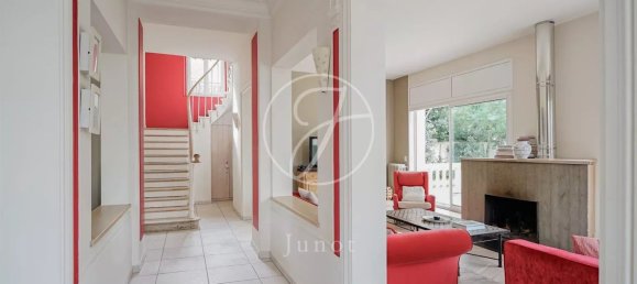 9غرفة منزل في Asnieres-sur-Seine, France رقم 163342 12