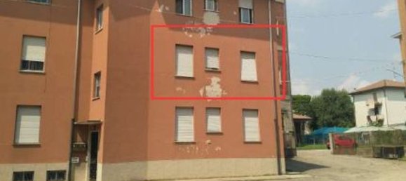 3-salle Appartement à Cassano Magnago, Italy No. 5413 3